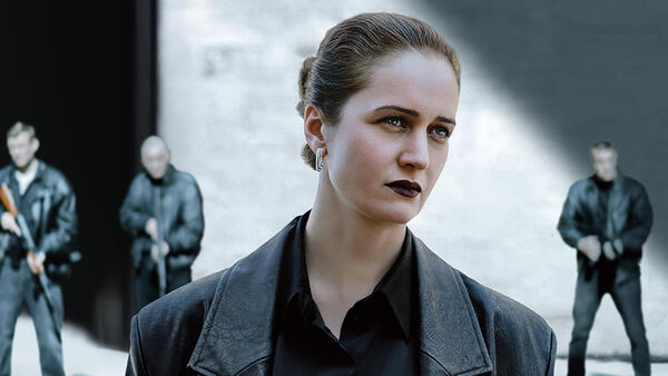 «Все тебя ненавидят»: в первом тизере продолжения «Детей перемен» — новая Флора и раскол в семье - свежие новости на Toplenta по теме Валентин