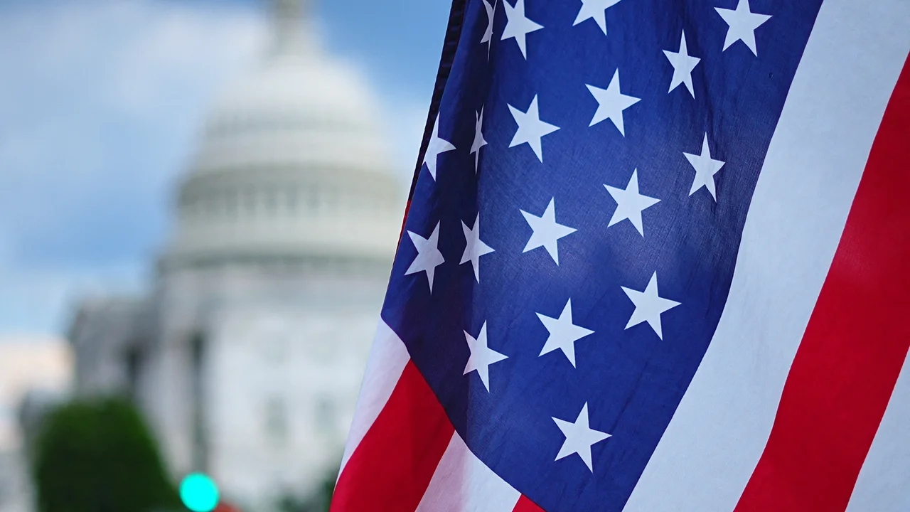 США приостановили поставки оружия для Украины - похожая новость на Toplenta