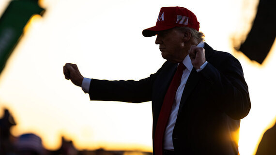 Semafor: Трамп стремится возродить франшизу боевиков «Час пик» - Кино на Toplenta