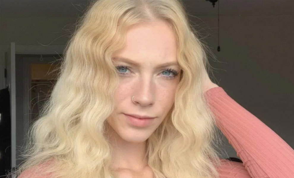 Невеста решила сэкономить и заказала свадебное платье по интернету. Потом она показала, как наряд смотрится в реальности - свежие новости на Toplenta