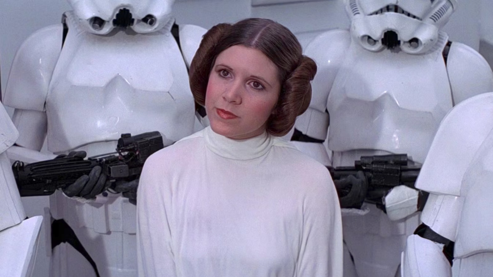 Одна среди парней: что такое «принцип Смурфетты» и как в кино решают эту проблему - свежие новости на Toplenta по теме Forbes