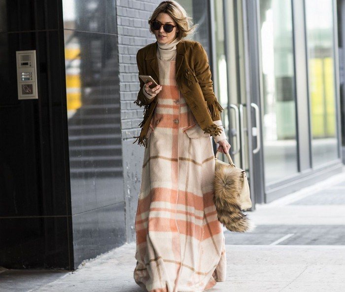 Осенние образы 2021 с макси платьями для женщин элегантного возраста - свежие новости на Toplenta