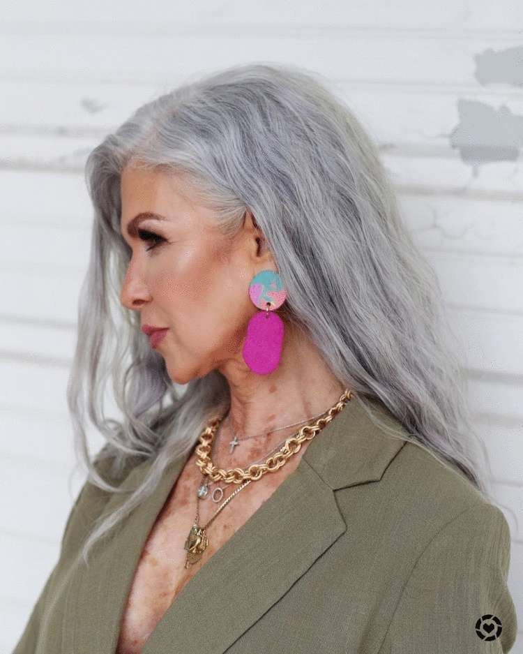 Укладки и прически для дам 60 лет: 11 роскошных и топовых примеров - свежие новости на Toplenta по теме Краснуху