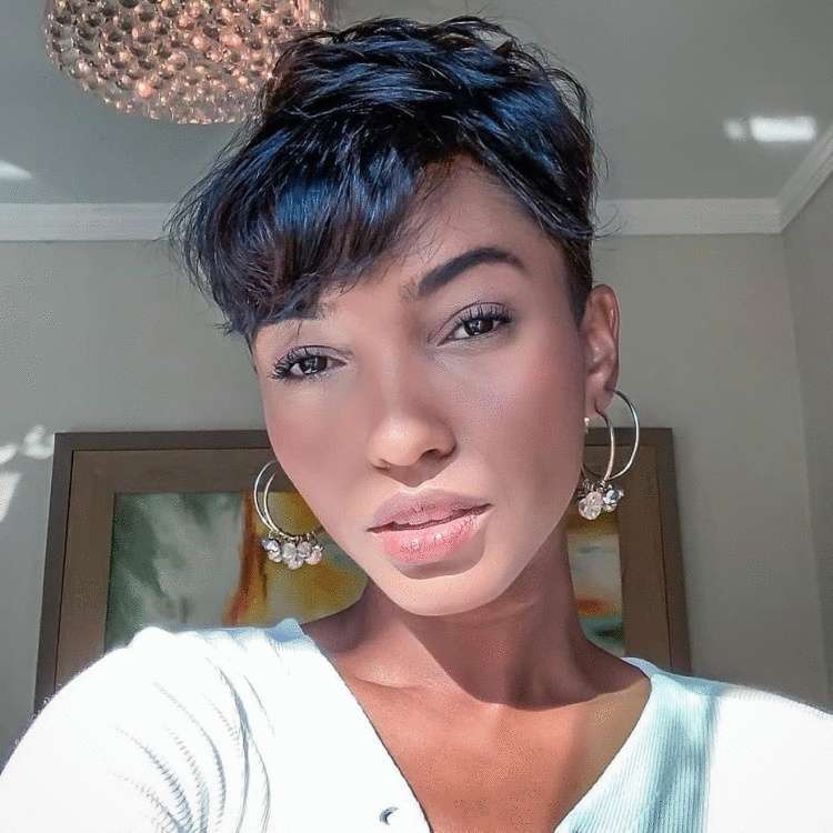 Женские стрижки на короткие волосы с разными челками - свежие новости на Toplenta по теме Краснуху