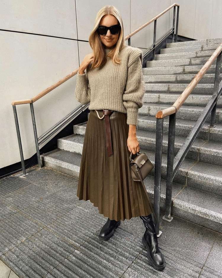 20 эффектных примеров как носить свитер с юбкой и выглядеть бесподобно - свежие новости на Toplenta по теме Краснуху