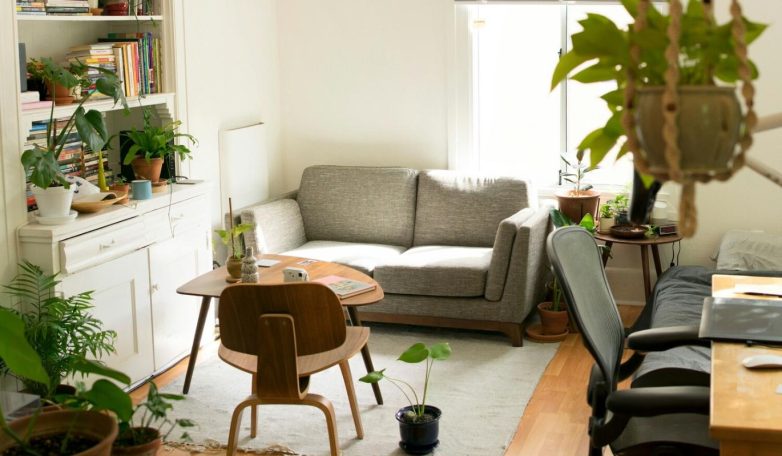 Как стильно и практично обставить небольшую жилплощадь - похожая новость на Toplenta