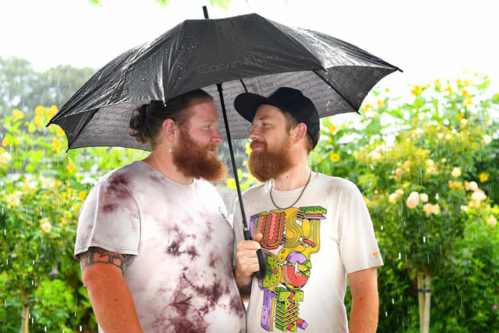 Невеста не явилась на фотосессию с женихом, но парень не растерялся - свежие новости на Toplenta по теме си