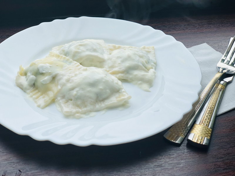 Мастер-класс: готовлю равиоли с рикоттой и шпинатом - свежие новости на Toplenta