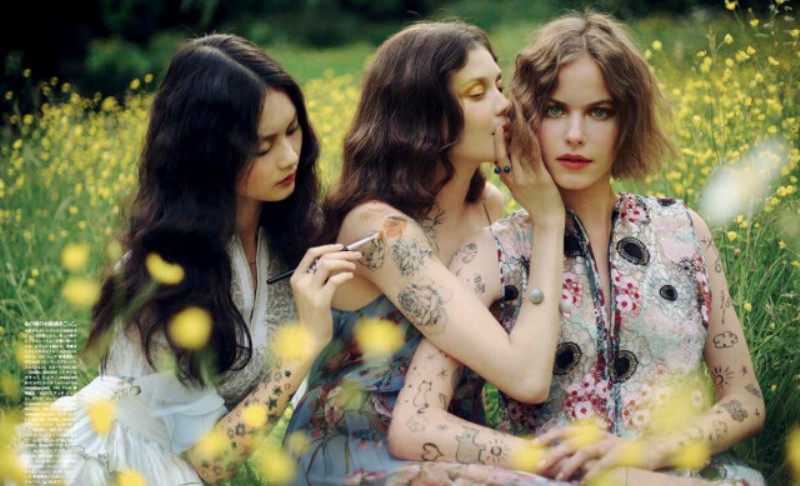 Фотограф Александра Софи и ее детские фантазии в цветочном саду - свежие новости на Toplenta по теме культура