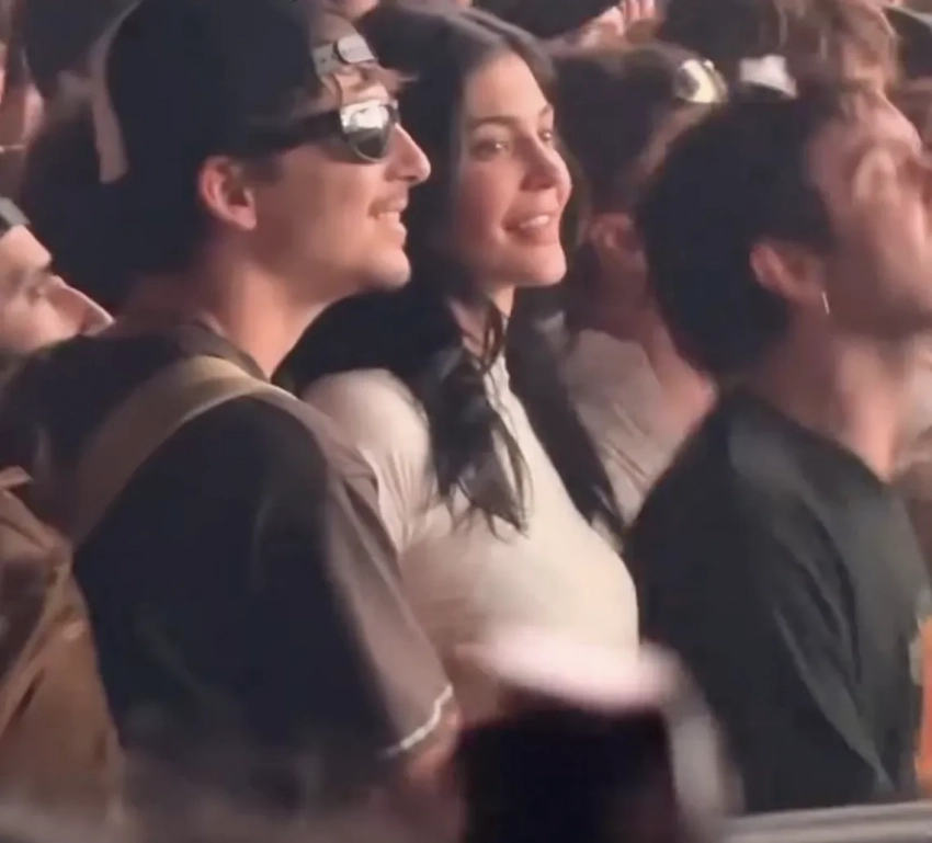 Кайли Дженнер и Тимоти Шаламе посетили фестиваль Coachella - свежие новости на Toplenta по теме Малый бизнес