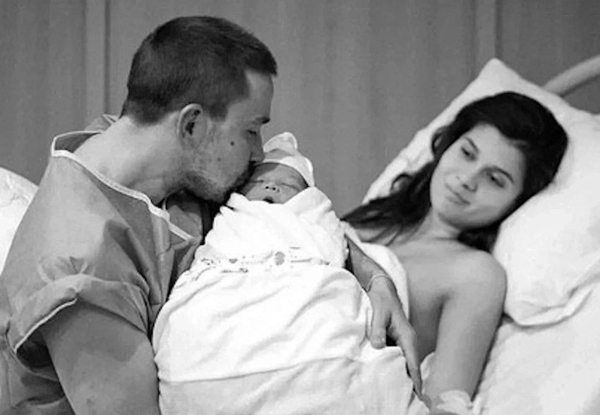 Александр Петров показал первые фото сына и раскрыл его имя - свежие новости на Toplenta по теме Малый бизнес