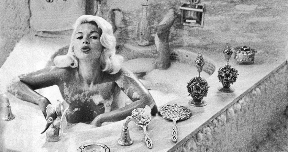 Аппетитные фото икон стиля XX века от Инге Морат - свежие новости на Toplenta по теме белая