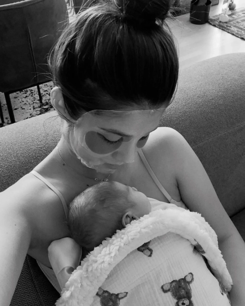 Александр Петров и его жена показали новые фото сына, которому исполнился месяц - свежие новости на Toplenta по теме Малый бизнес