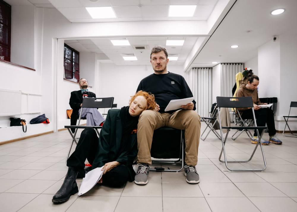 Сценарист спектакля «Аркаим» Ксения Адамович:  «Болезнь не может быть стыдной, и о ней важно говорить, в том числе и со сцены» - свежие новости на Toplenta по теме Старт