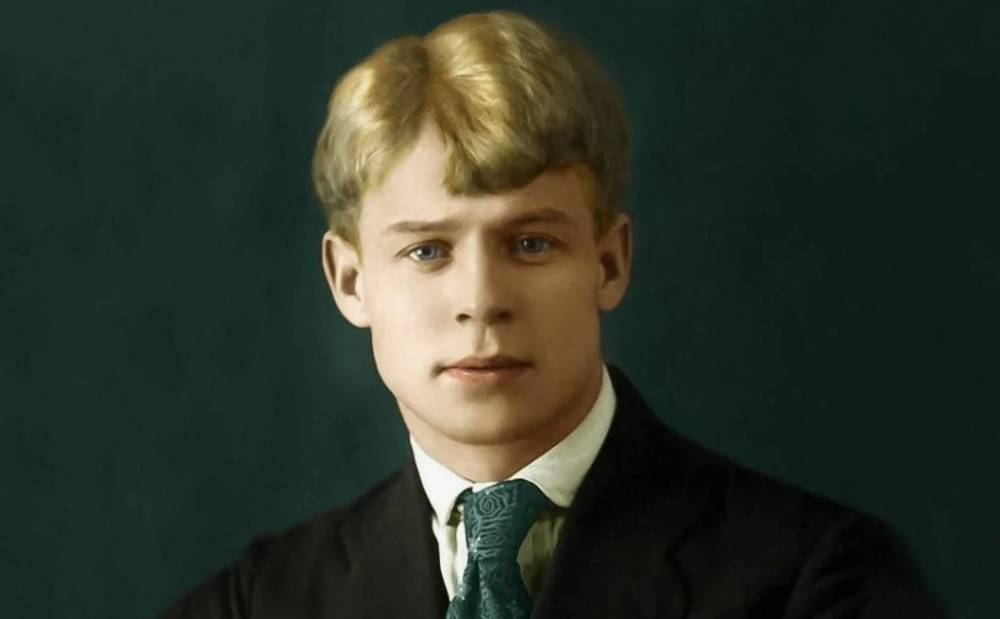 В Екатеринбурге открылся масштабный проект о Сергее Есенине - свежие новости на Toplenta по теме ии