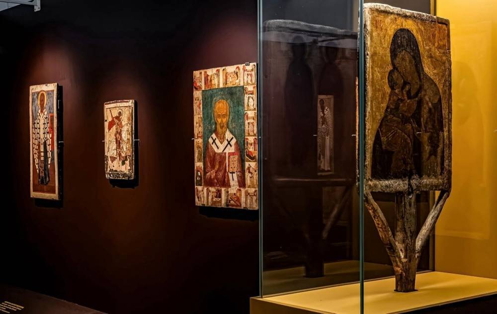 В Ростовском кремле открылась выставка древнерусской иконописи - свежие новости на Toplenta по теме Мария