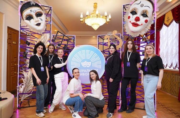 VII сезон «Театрального Приволжья» открыл прием заявок - свежие новости на Toplenta по теме театра