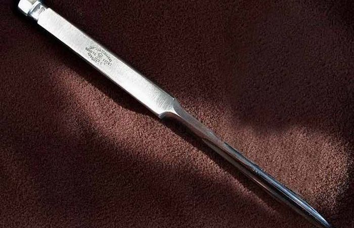Сюрприз в рукаве: для кого в США был создан потайной клинок «Sleeve Dagger» - похожая новость на Toplenta