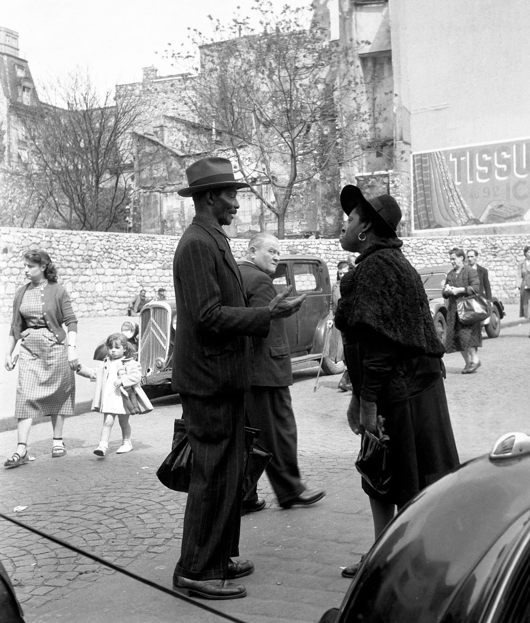 1951. Париж на снимках Робера Дуано. Часть 1 - похожая новость на Toplenta