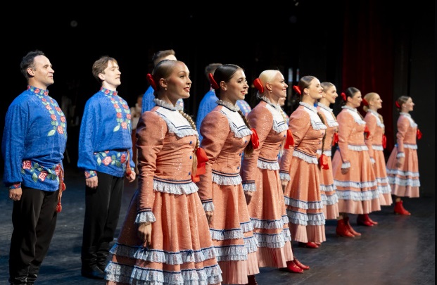 Минкульт поддержал проект Северного русского народного хора «Приезжайте к нам на Север» - похожая новость на Toplenta