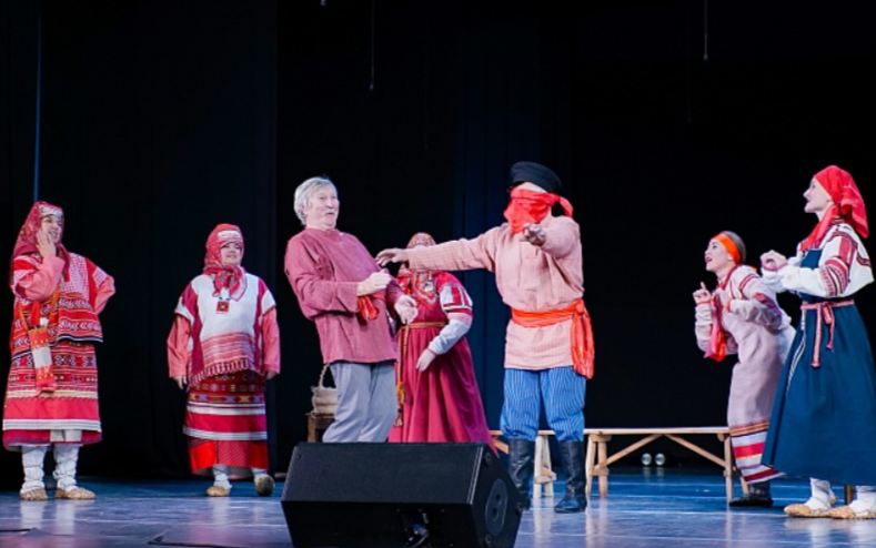 Фестиваль «Охочие комедианты» определил лучшие фольклорные театры России - свежие новости на Toplenta