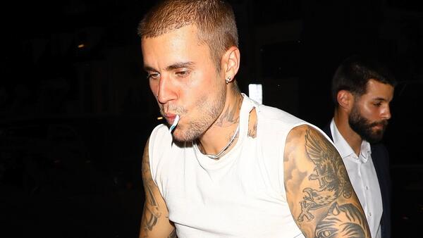 Не сможет петь еще долго: Джастин Бибер рассказал о приключившемся с ним несчастном случае - свежие новости на Toplenta