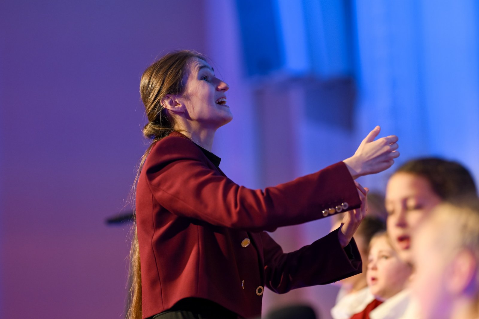 Скоро заканчивается приём заявок на конкурс авторских песен и стихов «Как звучат ремесла - свежие новости на Toplenta по теме да