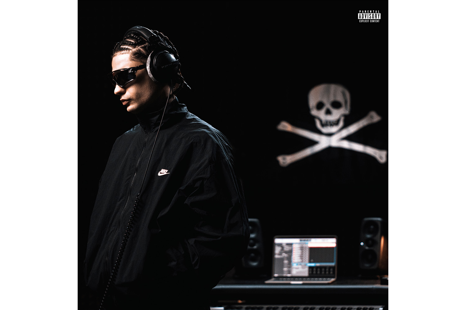 SKY RAE, «Сироткин», Хаски, YUNGWAY: главные музыкальные новинки этой недели - похожая новость на Toplenta