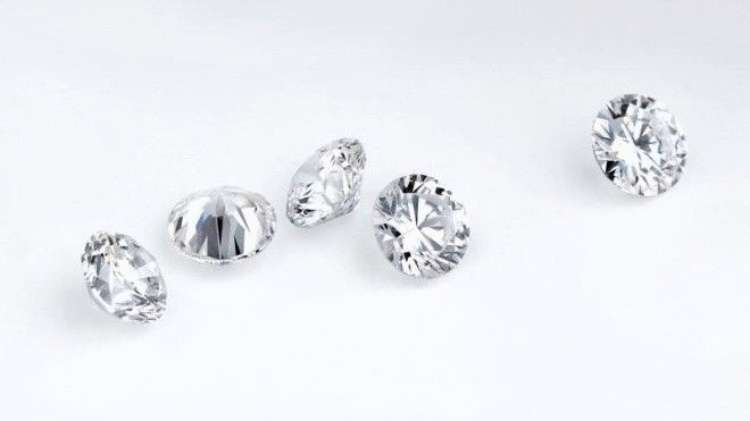 15 способов отличить настоящий бриллиант от подделки - свежие новости на Toplenta по теме лайфхаки саморазвития