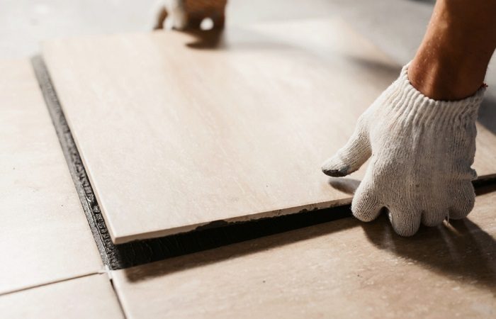 Как уложить плитку, чтобы потом не пришлось переделывать - похожая новость на Toplenta