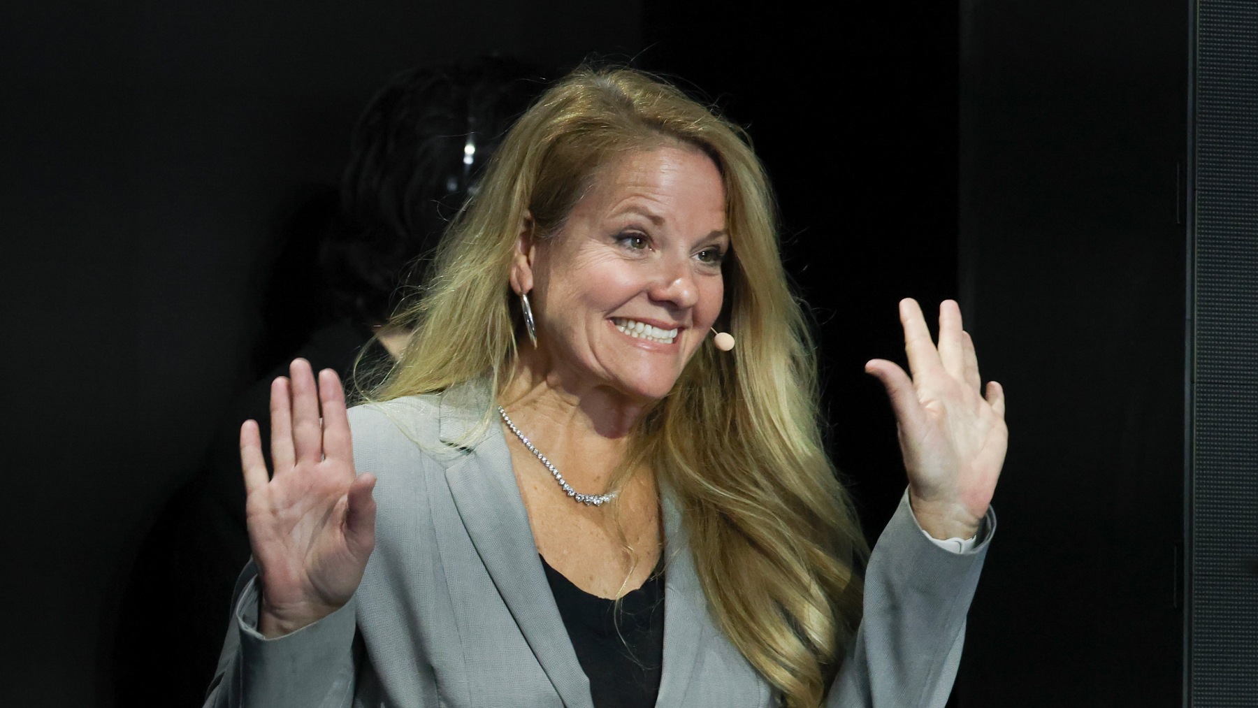 Космос и деньги: как Гвинн Шотвелл руководит компанией SpaceX - свежие новости на Toplenta по теме Forbes