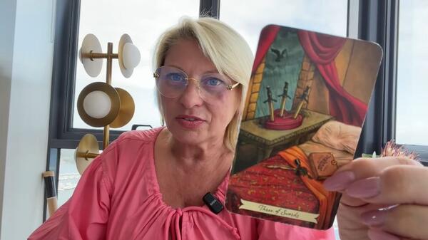 Астролог Анжела Перл предсказала сюрпризы в 2026 году по картам Таро для Овнов - похожая новость на Toplenta