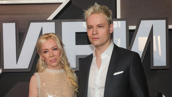 SHAMAN сэкономил на свадьбе с Мизулиной в Донецке — ни фаты, ни платья и вечеринка на парковке - свежие новости на Toplenta по теме департамент