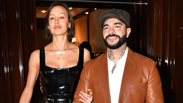 Молодая мама и возможная невеста Тимати борется с последствиями беременности и родов - похожая новость на Toplenta