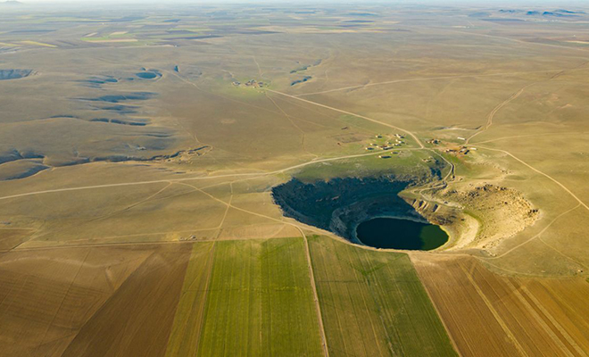В недрах Земли найдена подземная живая экосистема. Количество организмов в ней больше, чем обитает на поверхности планеты - похожая новость на Toplenta