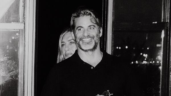 Скоро свадьба? Дженнифер Энистон впервые публично заговорила о своем романе с Кертисом - свежие новости на Toplenta по теме ос