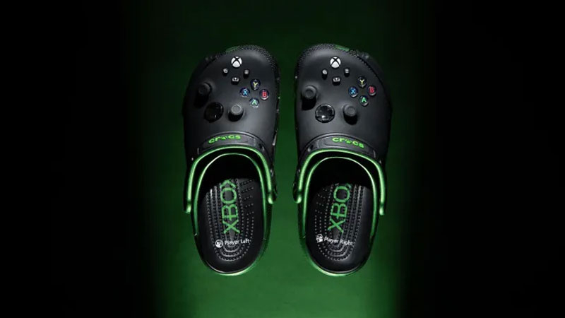 Microsoft представила настоящие кроксы в стиле Xbox — и их даже можно купить - похожая новость на Toplenta