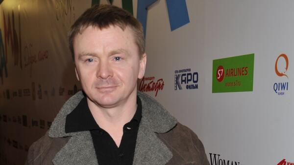 Уже не дышала: звезда «Физрука» Владимир Сычев рассказал, как погибала его дочь - похожая новость на Toplenta