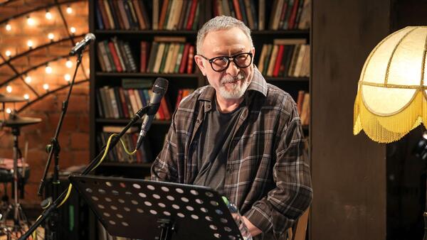 Голливудская суперзвезда выступит на «Квартирнике у Маргулиса» - похожая новость на Toplenta