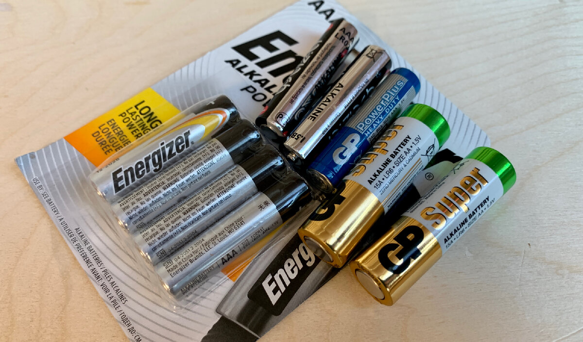 В чем отличия дешевых от дорогих "батареек" и стоит ли переплачивать? - свежие новости на Toplenta по теме Элемент