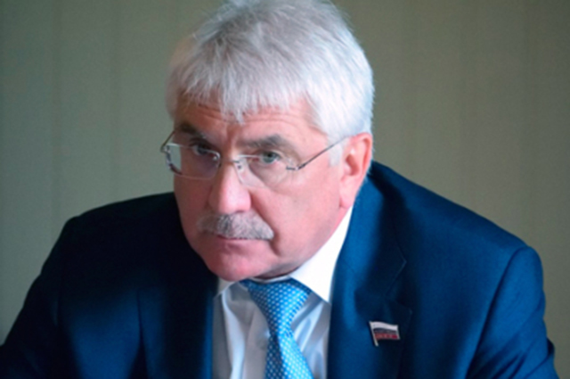 Депутат Госдумы Алексей Чепа предложил призывать в армию женщин - свежие новости на Toplenta по теме новости дизайна