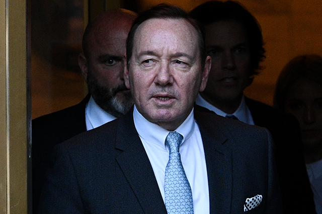 Суд оправдал Кевина Спейси по делу о сексуальных домогательствах - свежие новости на Toplenta по теме новости дизайна