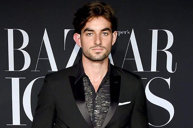 Потомок Джона Кеннеди рассказал, что воевал как доброволец на Украине - свежие новости на Toplenta по теме новости дизайна