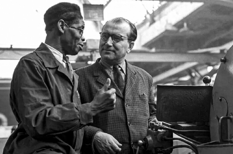 Про жизнь американского гражданина в Сталинском СССР - свежие новости на Toplenta по теме Даль