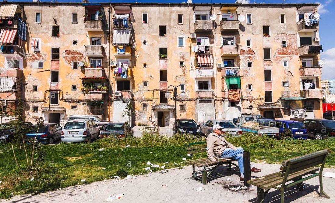 Про финансовые пирамиды в Албании в конце двадцатого века - свежие новости на Toplenta по теме Даль