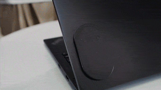 ESR MagMouse – мышь с магнитным креплением на ноутбук за $36 - свежие новости на Toplenta по теме новости дизайна