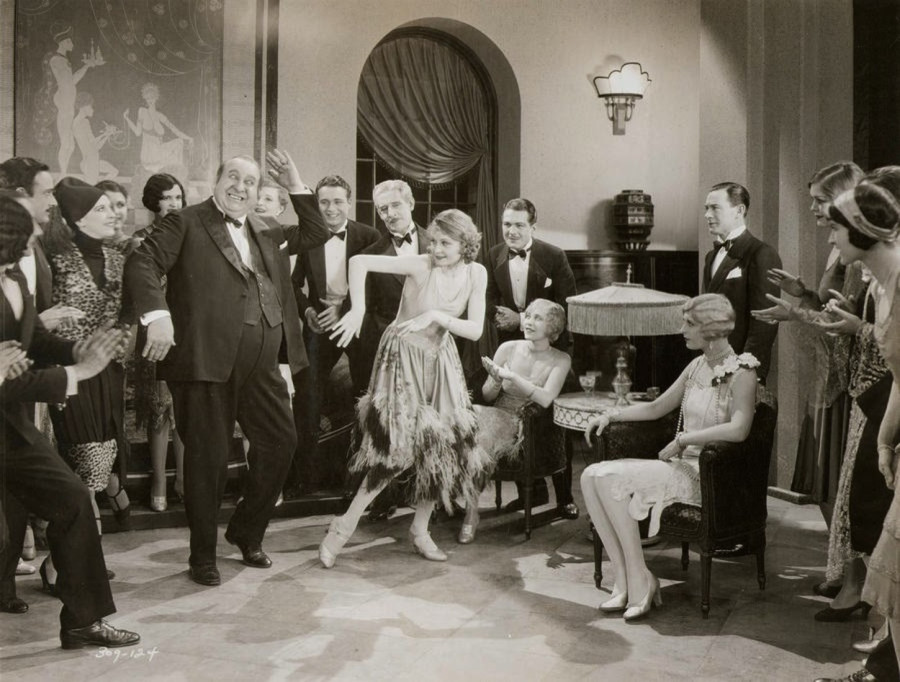 "Танцульки" - свежие новости на Toplenta по теме Танцы