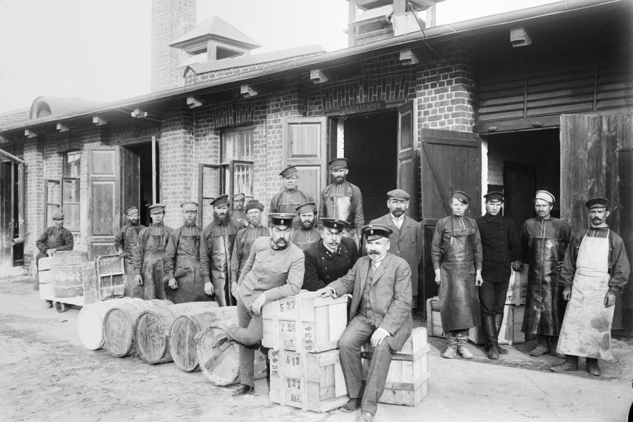 Из-за политики - свежие новости на Toplenta по теме Даль