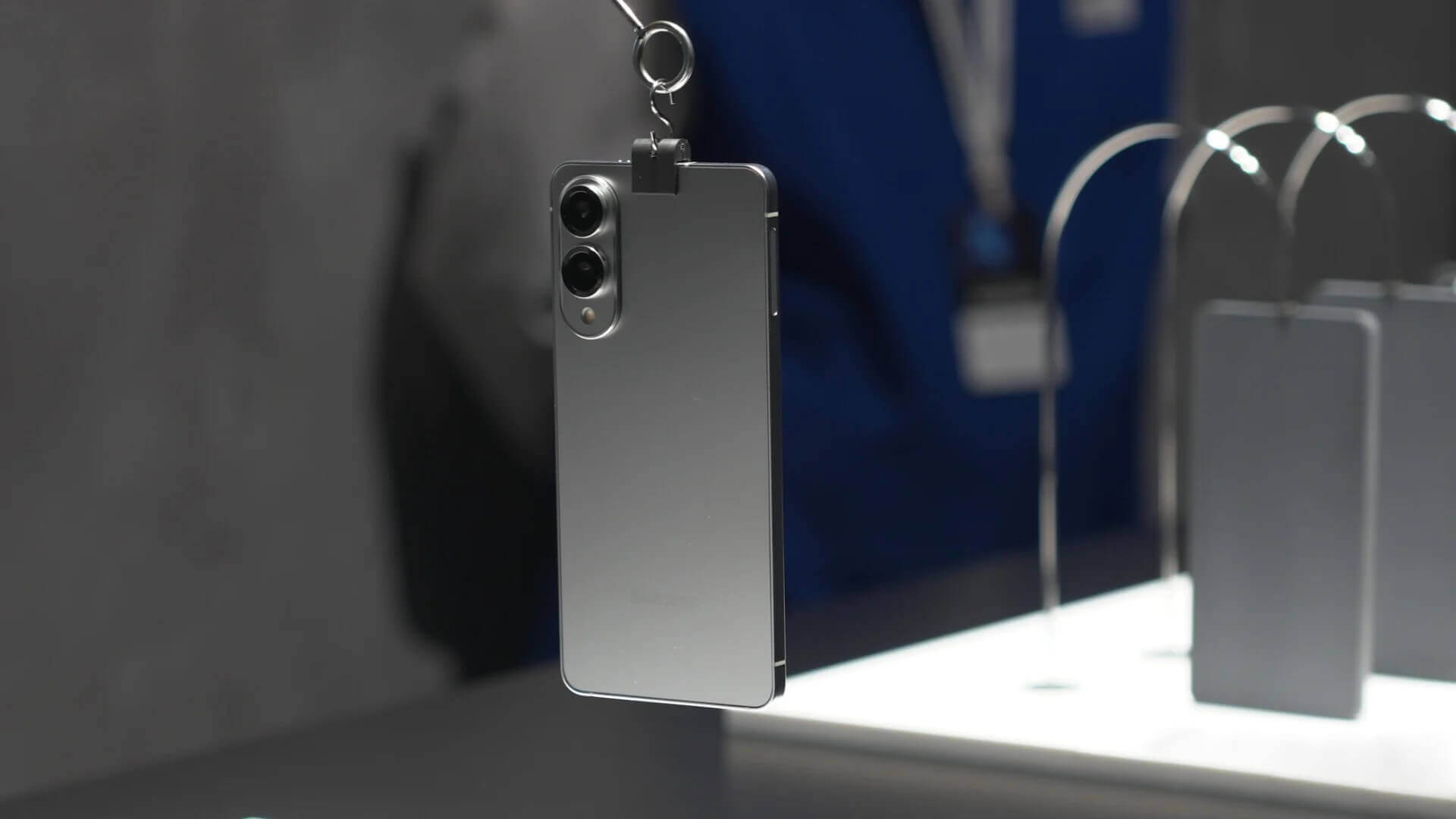 Samsung Galaxy S25 Edge с 200-Мп камерой представят 13 мая - свежие новости на Toplenta по теме новости дизайна