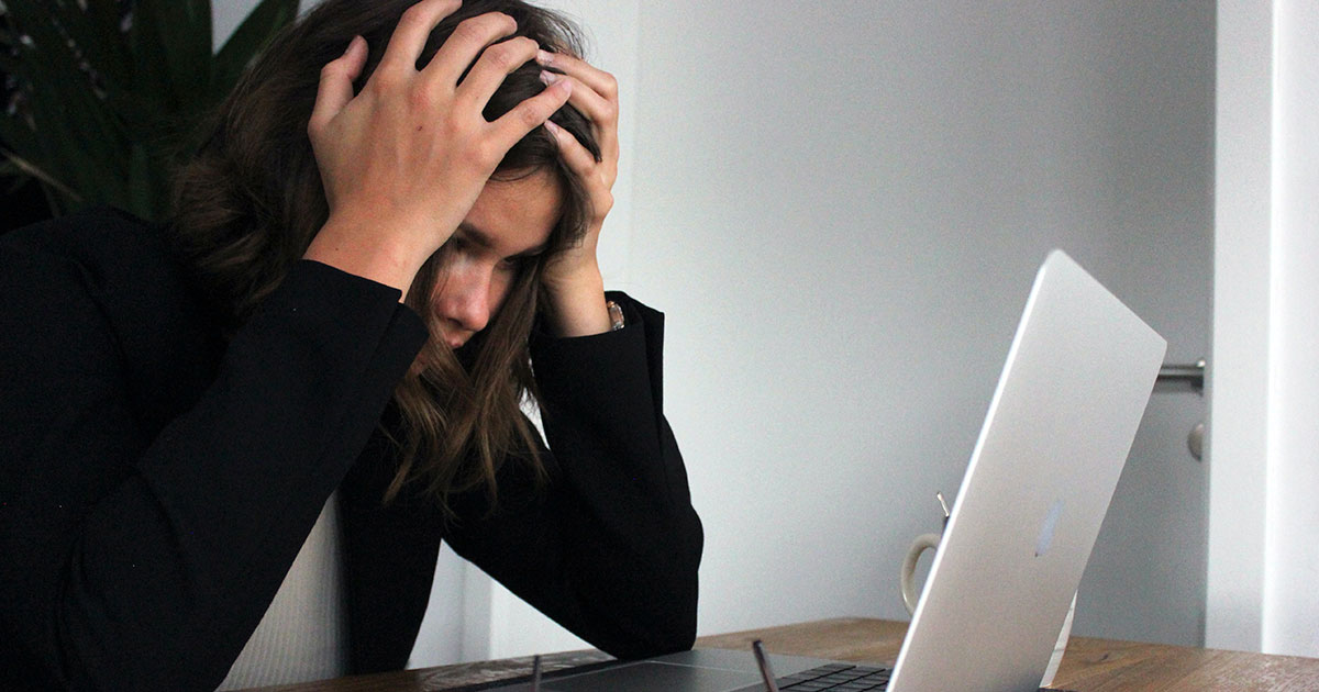 Самый напряженный момент недели для офисных работников - свежие новости на Toplenta по теме Психологи